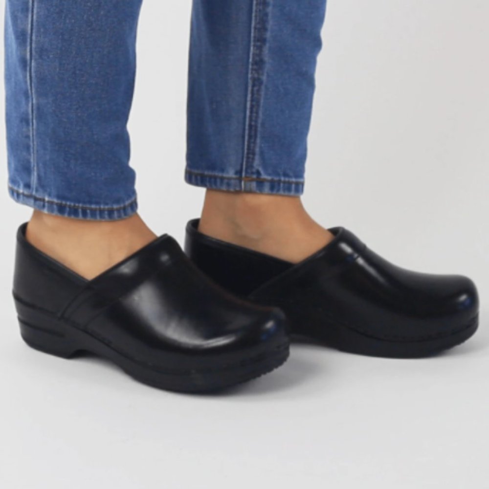 Sanita Professional Addison Clogs